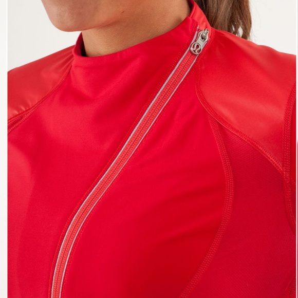 RARE Lululemon Women’s Run Track Time Jacket in Red Currant Size 6 - Picture 5 of 16